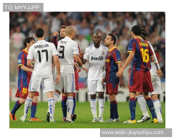 弗洛伦蒂诺严厉批评巴萨因其退出欧超联赛引发的争议与影响